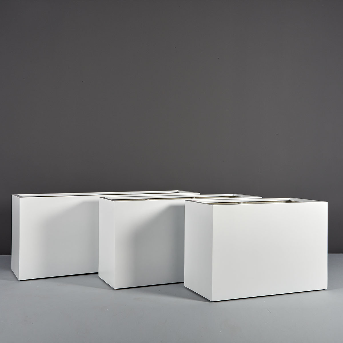 Tolga Rectangular Outdoor Restaurant Planter