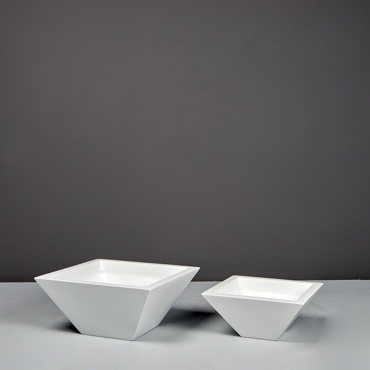 Malaga Square Tabletop Outdoor Restaurant Planter
