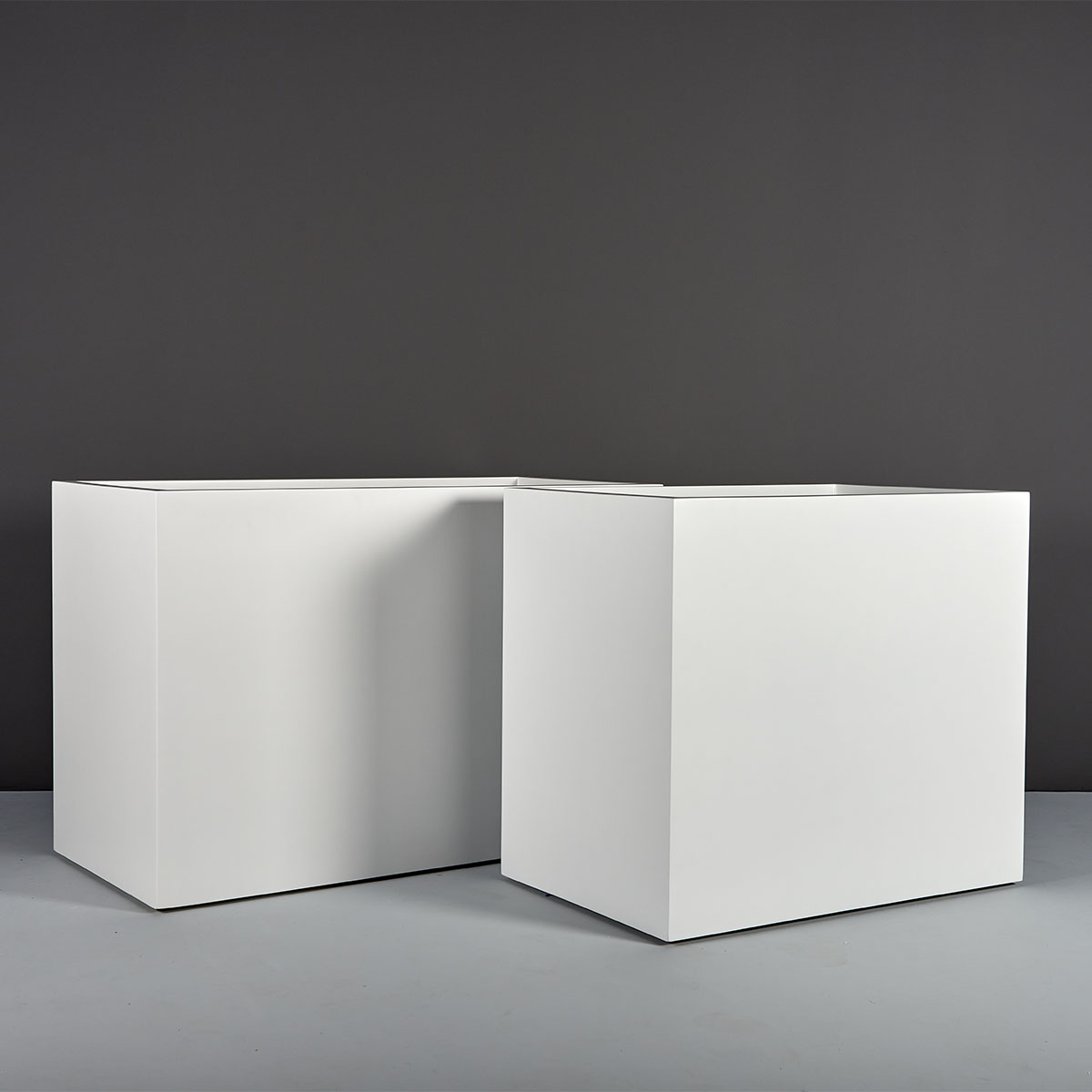 Brisbane Wide Rectangular Outdoor Restaurant Planter